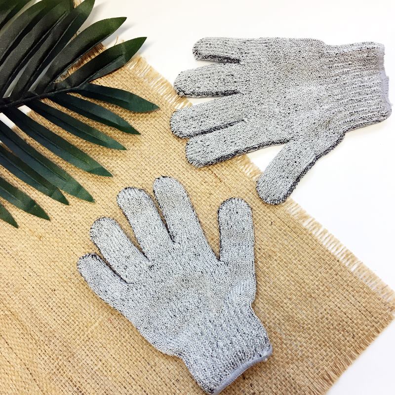 Manicare Charcoal Detox Exfoliating Gloves Bamboo Charcoal | 1 Pair